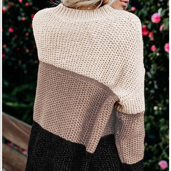 LAST ONE Oversized Chunky Knit Sweater - Picture 2 of 3